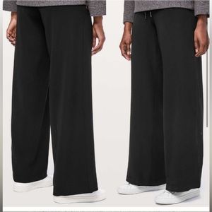lululemon On The Fly Wide Leg Pant